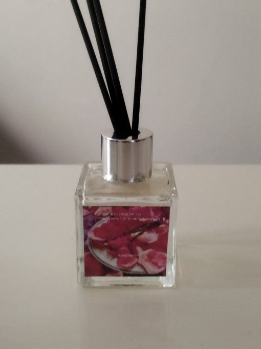 rose vanillé 50 g 80% de myristate 20% de parfum