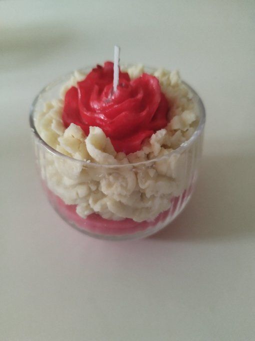 bougie gourmande fleur de sakura 200 g  